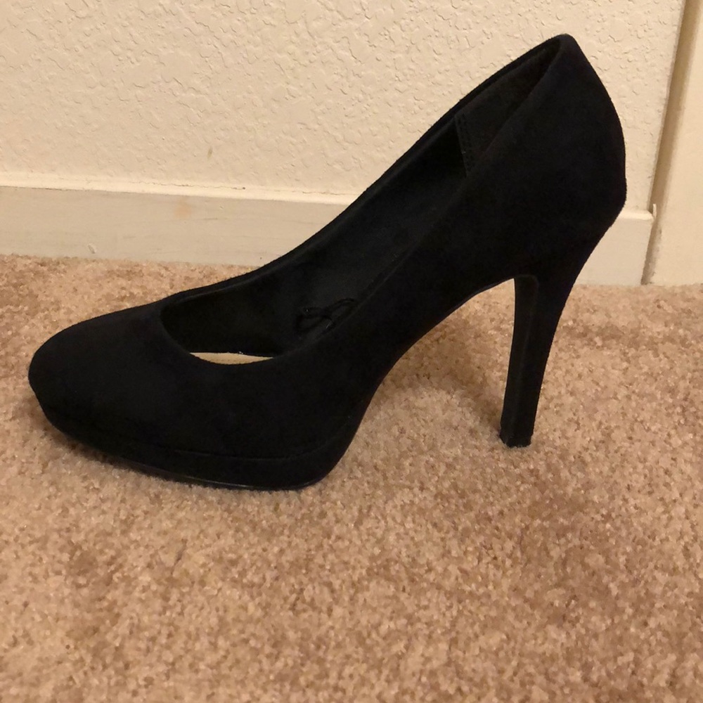 Black faux fur heels - Picture 2 of 3